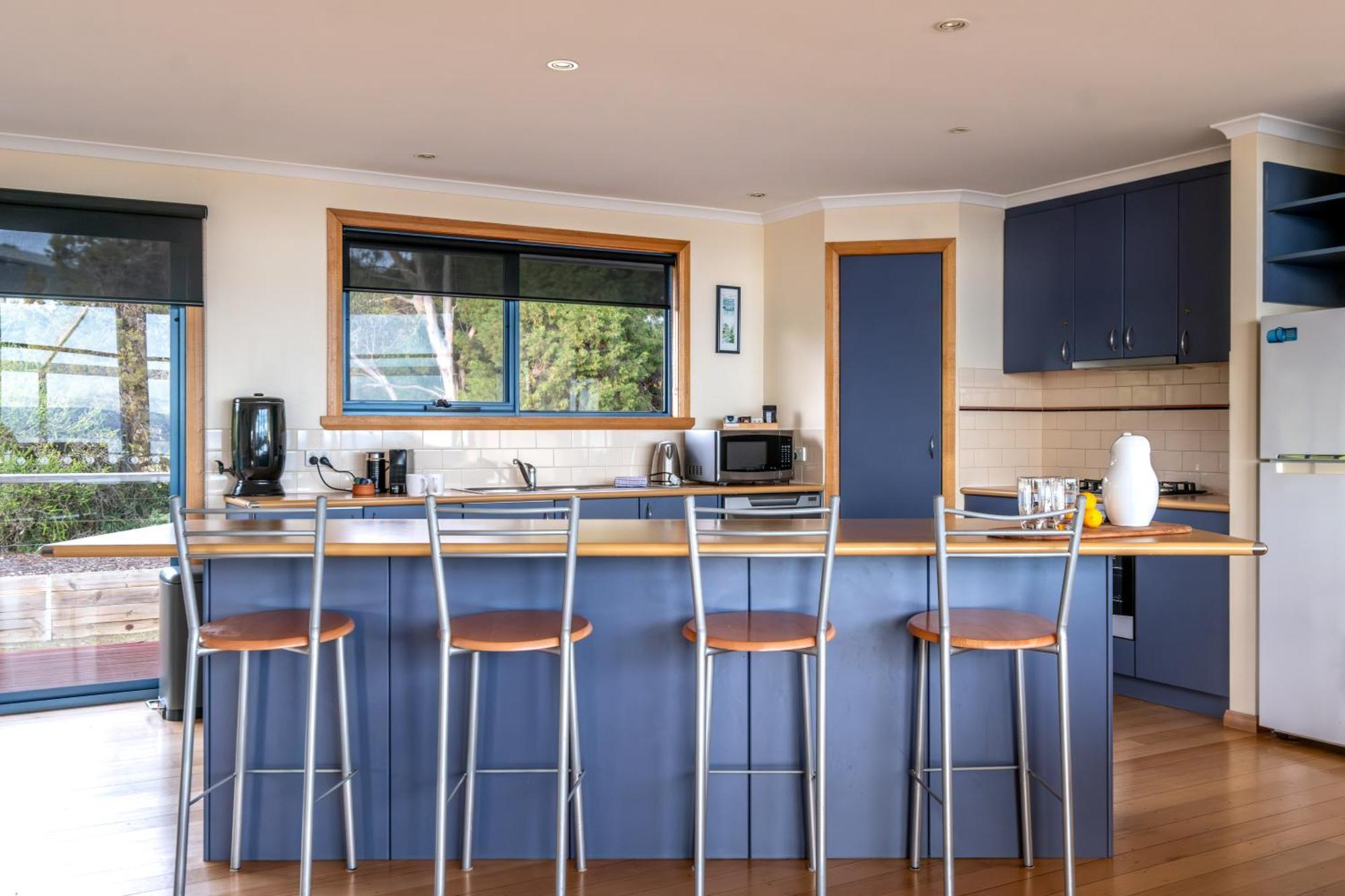Waterline Holiday Home Coles Bay Esterno foto