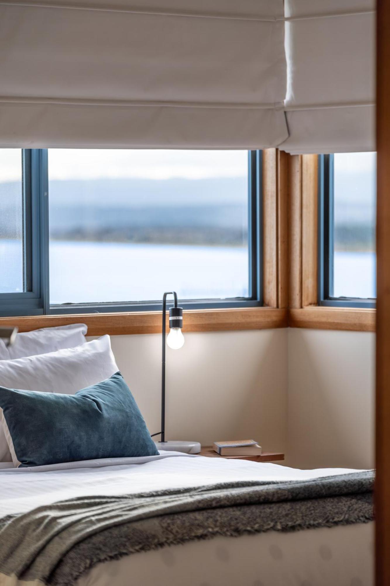 Waterline Holiday Home Coles Bay Esterno foto