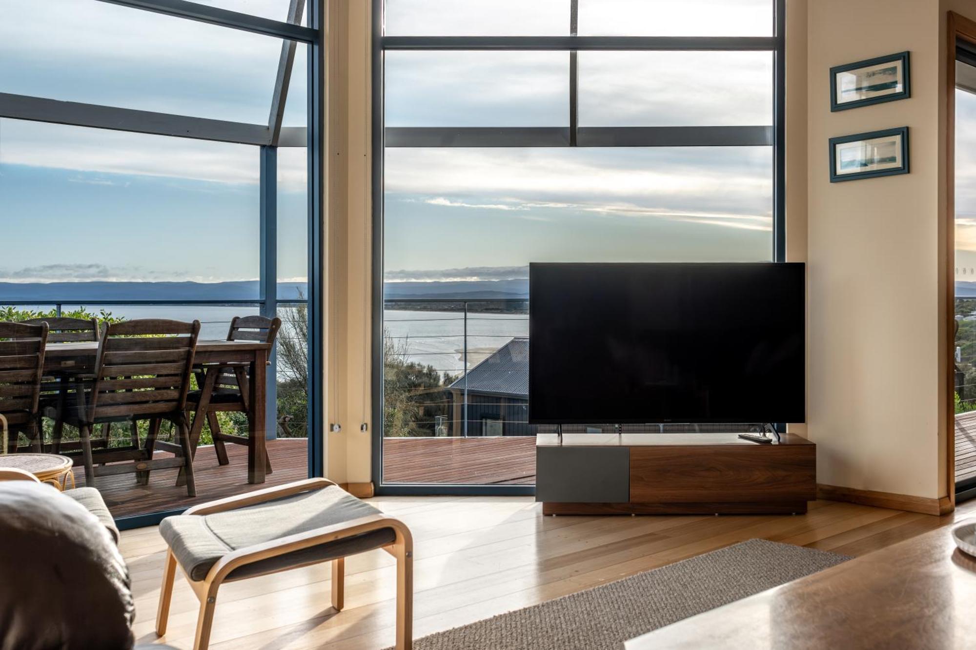 Waterline Holiday Home Coles Bay Esterno foto