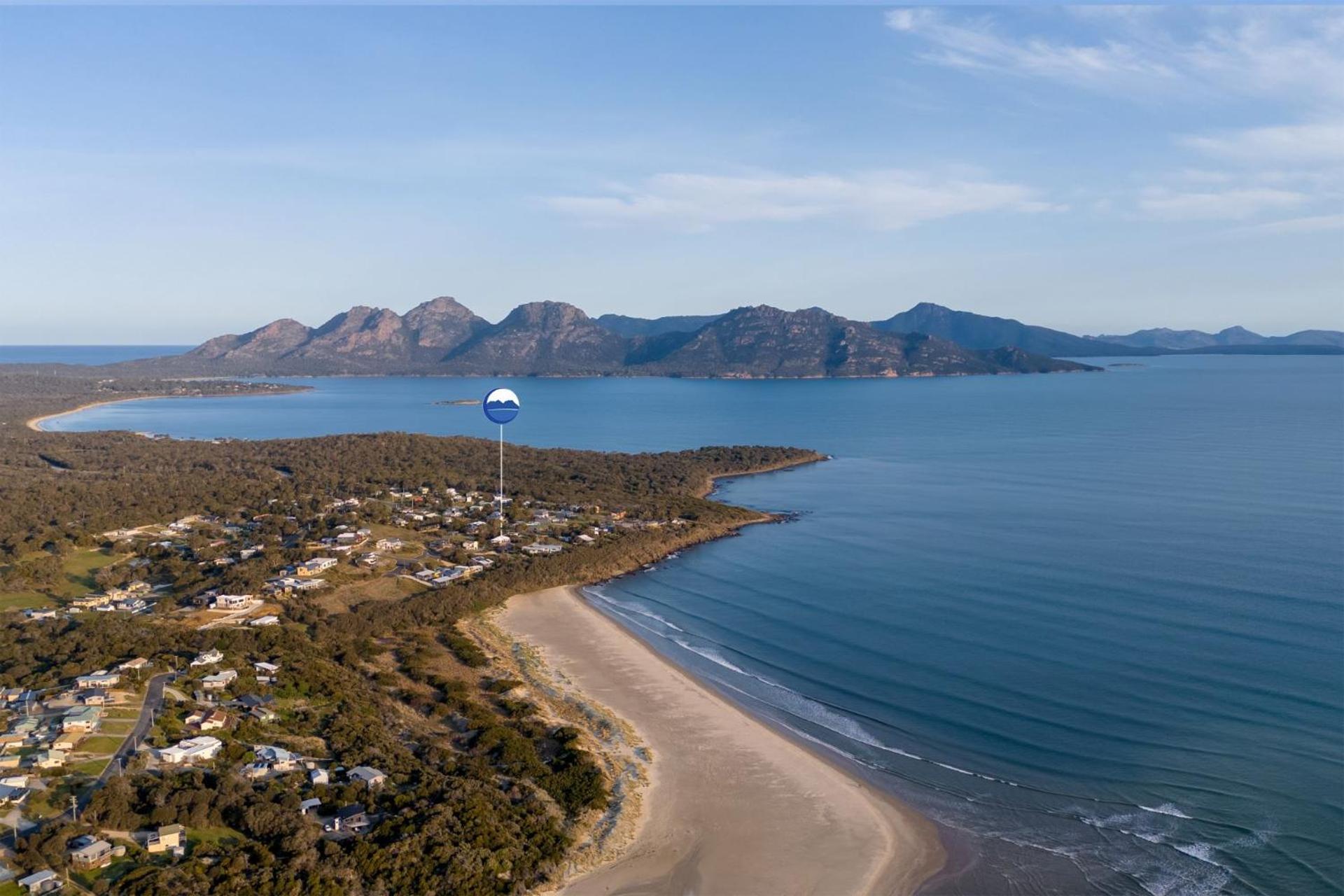 Waterline Holiday Home Coles Bay Esterno foto